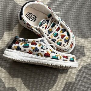 HEY DUDE Boys Wally Trucks (Toddler)